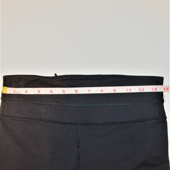 LULULEMON ATHLETICA LEGGINGS PACE RIVAL CROPS SZ 4 - Picture 2 of 9